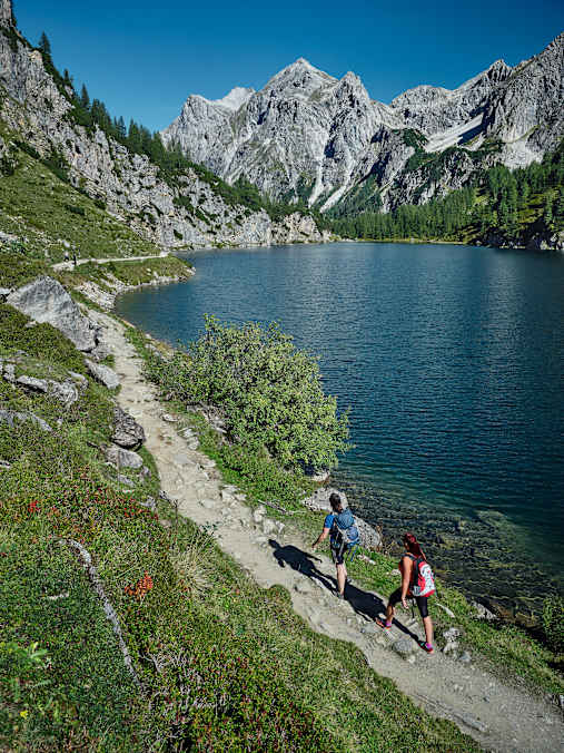 Wanderer am Tappenkarsee