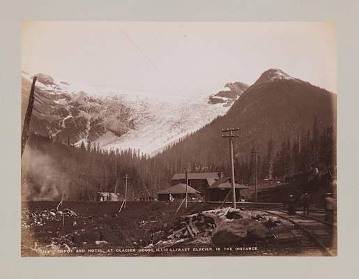 Glacier House im Glacier National Park an der Strecke der Canadian Pacific Railway