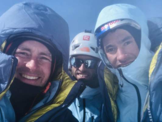 Jess Roskelley, Hansjörg Auer und David Lama am Gipfel des Howse Peak