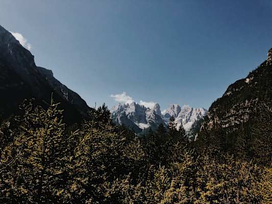 Ernst Merkinger wandert weit Dolomiten Höhenweg