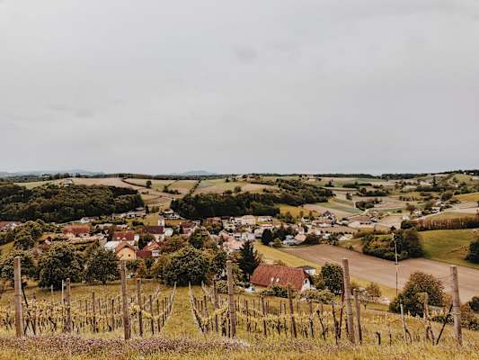 Ernst Merkinger wandert weit Steiermark