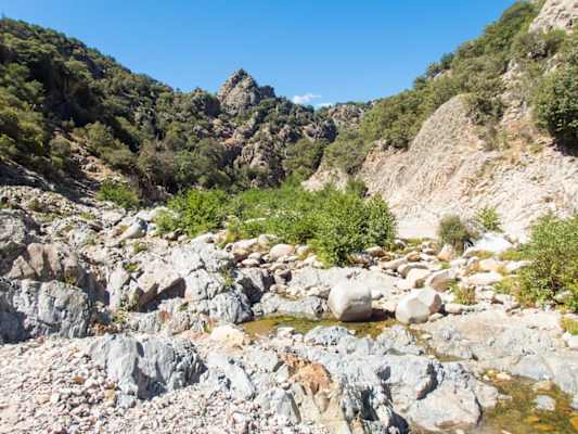 Flussbettwanderung im Riu Calaresu