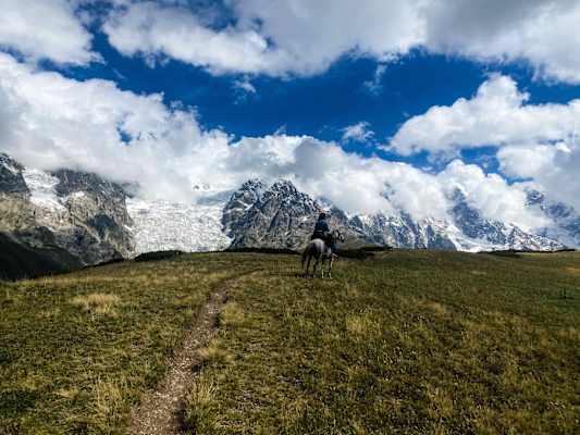Ana Zirner Kaukasus Swanetien