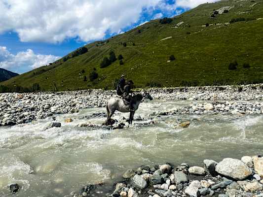 Ana Zirner Kaukasus Swanetien