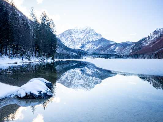 Vorderer Langbathsee im Winter
