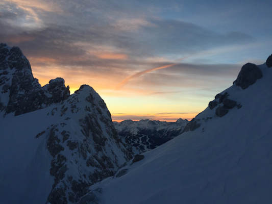 Sonnenaufgang im Dachsteinmassiv