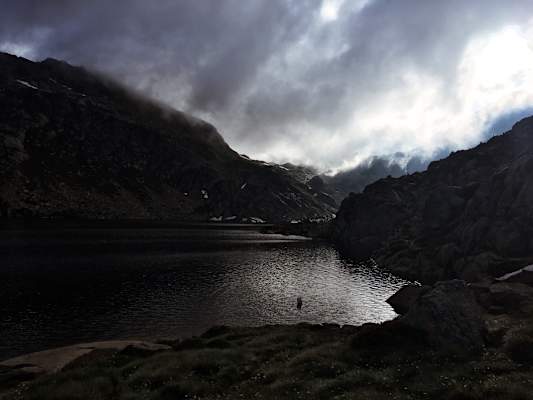 Ana Zirner In 40 Tagen über die Pyrenäen