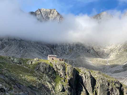 Nadelspitze und Richterhütte