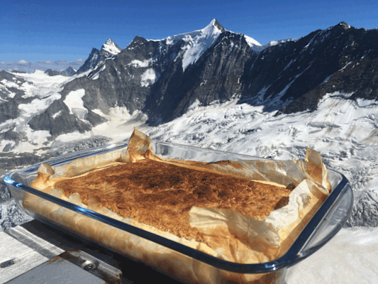 Der berühmte Nusskuchen aus dem Grill