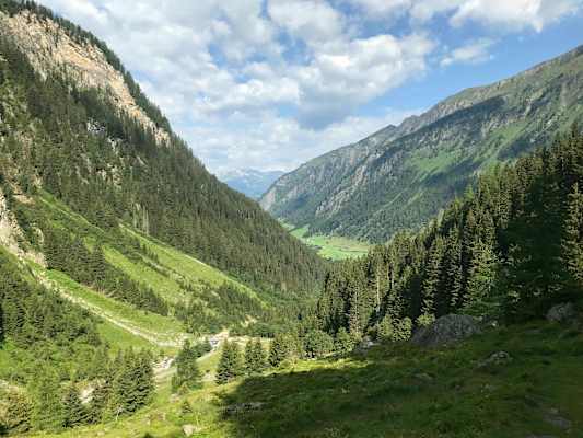 Ganz hinten im Valsertal - Blick talauswärts