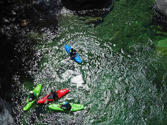 Kajakfahrer auf der Verzasca