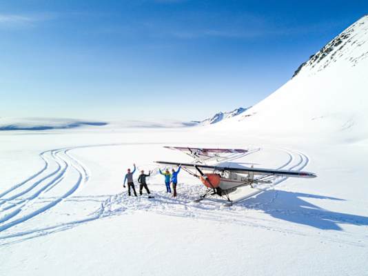 Skitouren Alaska Flugzeug Guschlbauer Bergwelten