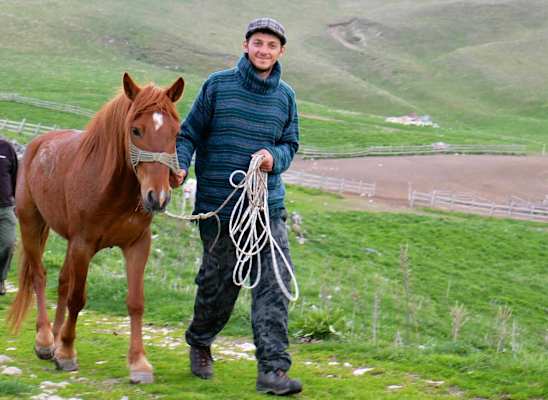 Die Entdeckung der Einsamkeit: Pferdereiten in Mazedonien