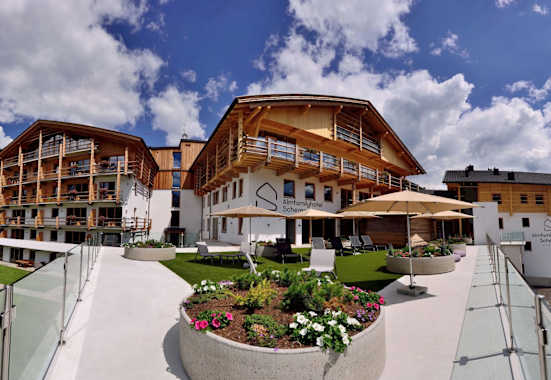 Almfamilyhotel Aussen