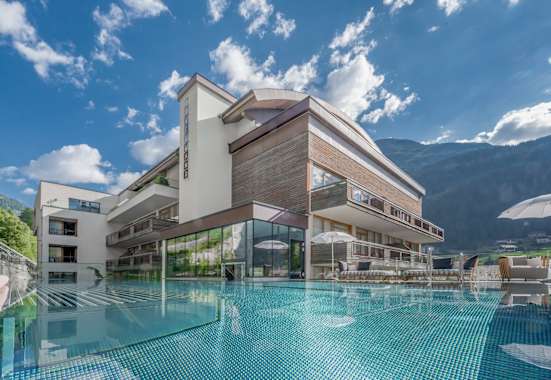 Hotel Bergland Aussen