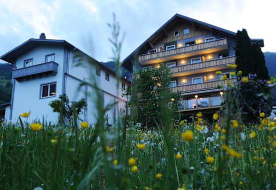 Hotel Traunstern Aussen