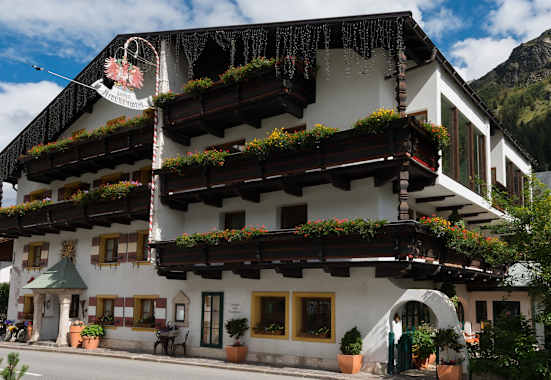 Pitztaler Kirchenwirt Aussen
