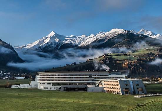 TAUERN SPA Aussenansicht