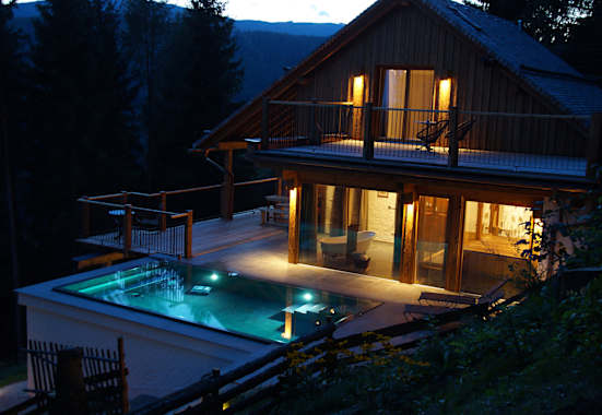 Bienenalm - Waldhaus & Ferienstadl