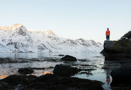 Die multifunktionale Outdoor-Bekleidung von Houdini ist ein treuer Begleiter.