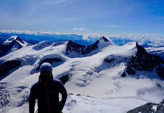 Herrlicher Ausblick vom Piz Bernina auf Piz Palü, Piz Argient und Crast Agüzza