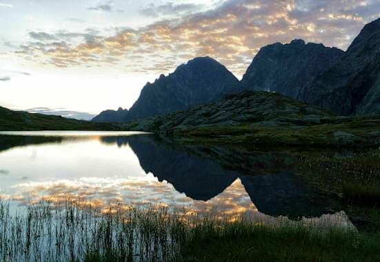 Kurz vor Sonnenaufgang im wilden Gradental im Nationalpark Hohe Tauern