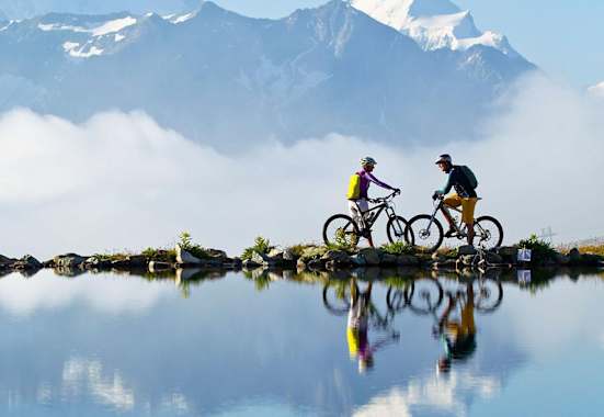 Mit dem E-Bike durchs Bündner Land