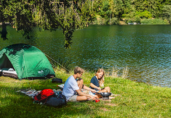 Aufwachen in der Natur: Zelten macht es möglich