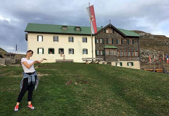 Bergwelten Praktikantin Julia angekommen auf der Schlüterhütte