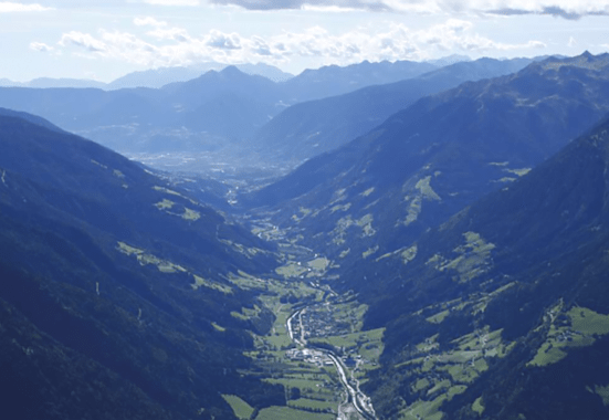 Die Halbtagestour auf den Fleckner überzeugt jeden Bergwanderer.