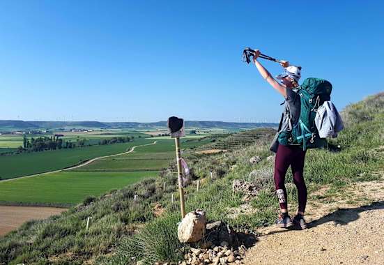 Wir wagen einen Rückblick auf das Jahr 2020: Da durften wir z.B. Jessica Fuchs auf ihrem Jakobsweg begleiten