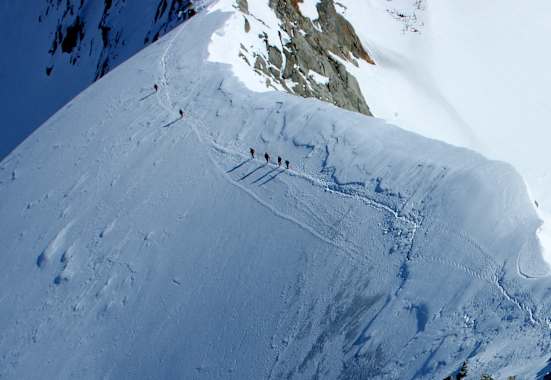 Die imposante Westflanke