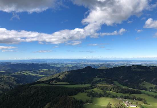 Ausblick vom Gipfel der Reisalpe auf die Gutensteiner Alpen, Niederösterreich