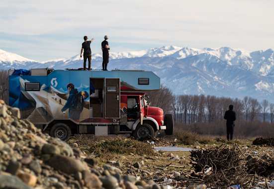 „Snowmads – A Journey Towards Eastern Suns“ 