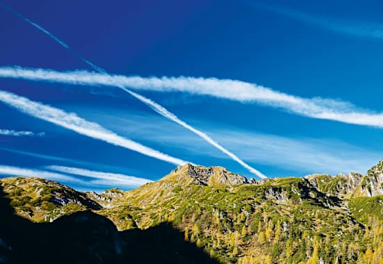 Kondensstreifen Flugzeuge