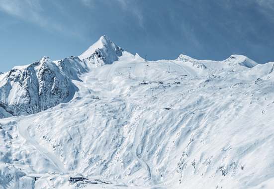 Der Gipfel des Salzburger Kitzsteinhorn (3.203 m) zählte zu den beliebtesten Touren im November 2019
