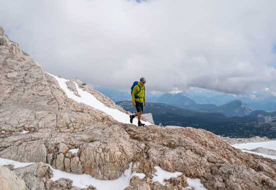 Ernst Merkinger wandert Gletscher zum Wein