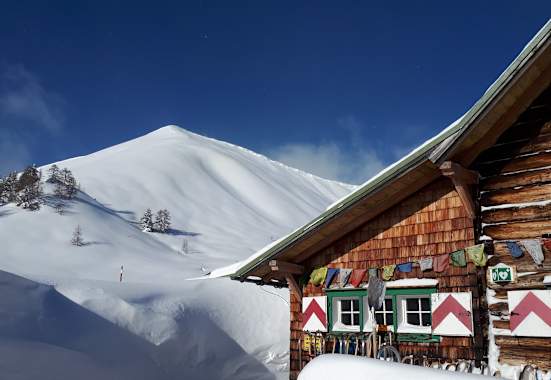 Die schönen Südosthänge des Spirzinger von der Südwiener Hütte aus betrachtet