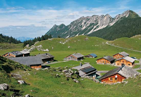 Auf alten Walserwegen