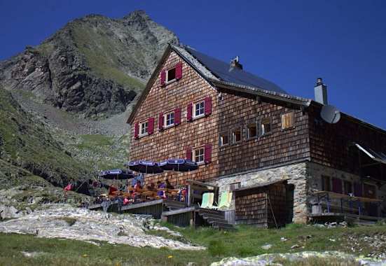 Die Adolf-Nossberger-Hütte