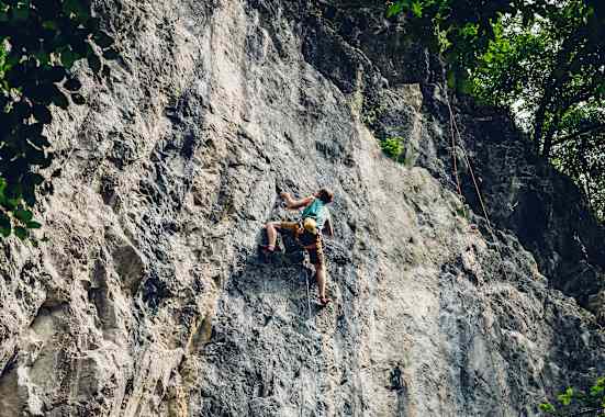 So trainierst du fürs Sportklettern