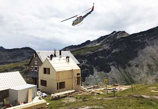 Bauarbeiten auf der Salmhütte am Großglockner in Kärnten