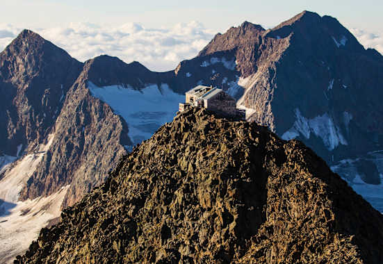 Becherhaus in den Stubaier Alpen in Südtirol