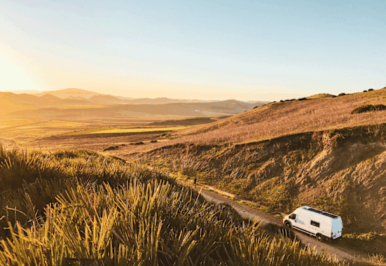 Laura Horvat Vanlife