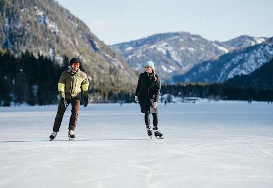 Eislaufen Weissensee Bergwelten