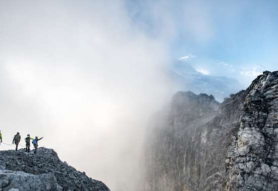 4 Teilnehmer und 3 Gipfel in 3 Tagen: Die Dynafit Mountopia Challenge