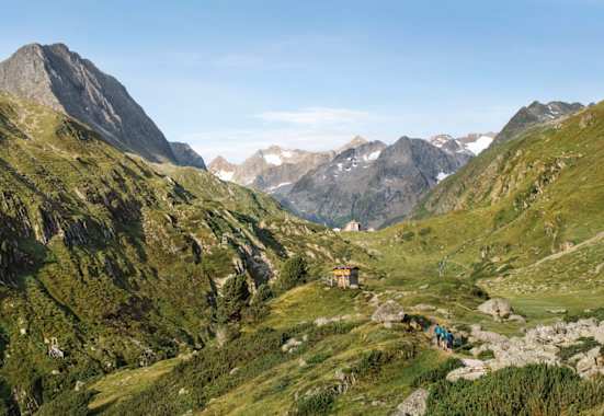 Auf dem Weg zur Franz-Senn-Hütte im Tiroler Stubaital.