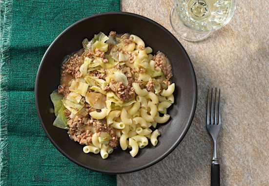 Ghacktes mit Kabis und Hörnli