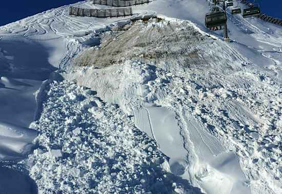 Fischmaul: Gleitschneelawine – Zürs am Arlberg