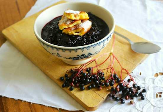 Hollerröster: Holler mit Apfel, Birne und Zwetschge